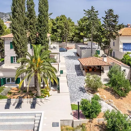 Bozic Hvar Vila *