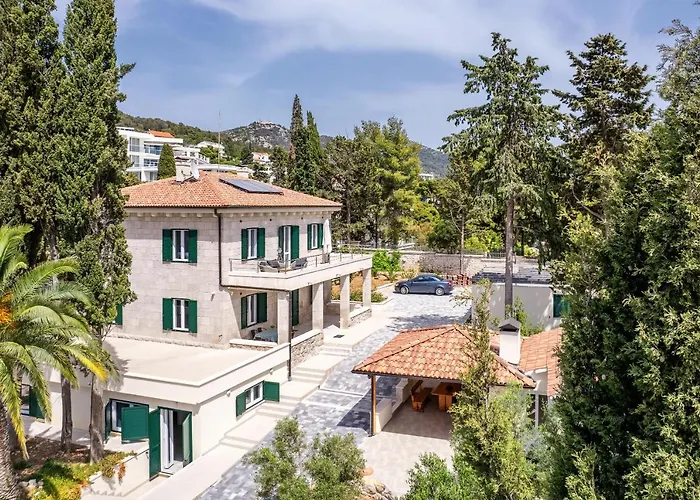 Bozic Hvar Vila